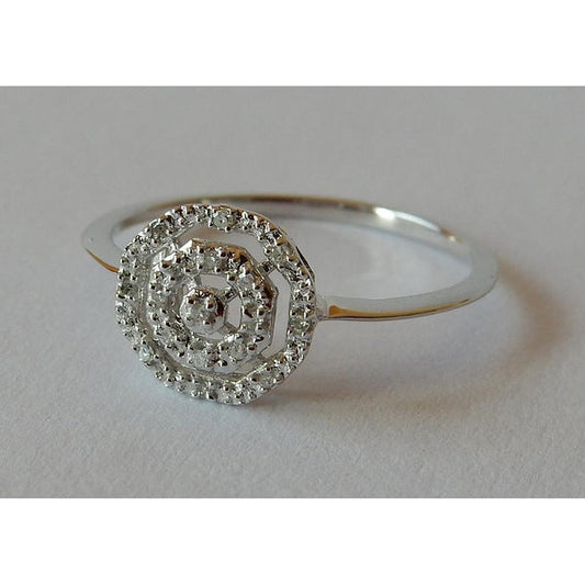 natural round diamond 0.50ct ring side angle