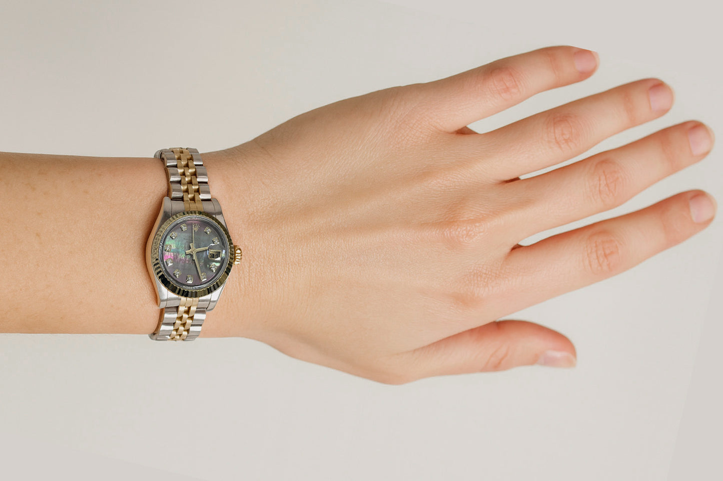 179173 Date-just Rolex 26mm Black Mother of Pearl Natural Earth Mined Diamond Lady's Watch