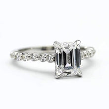 2.50 Carats Emerald Genuine Diamond Ring