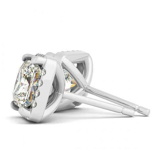 natural round diamond 2.50ct earring side angle