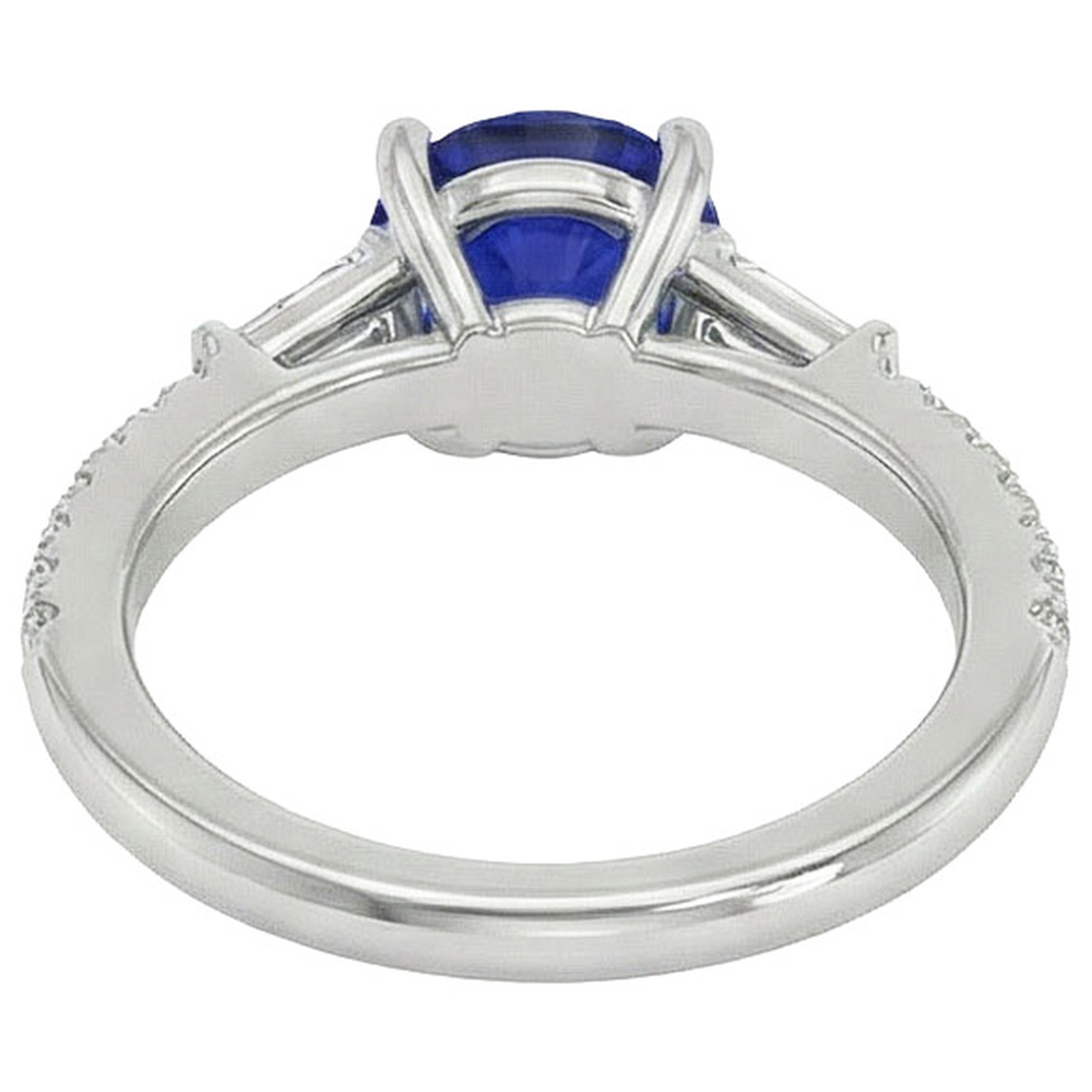 natural round sapphire 5ct ring on white background