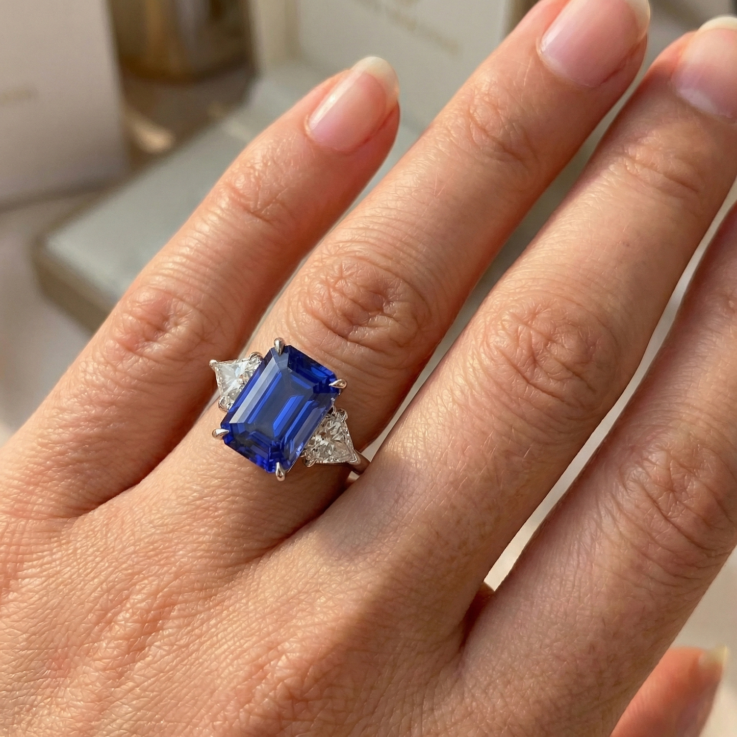 3 Stone Ring Emerald Blue Sapphire & Trillion Natural Earth Mined Diamonds 4.50 Carats New