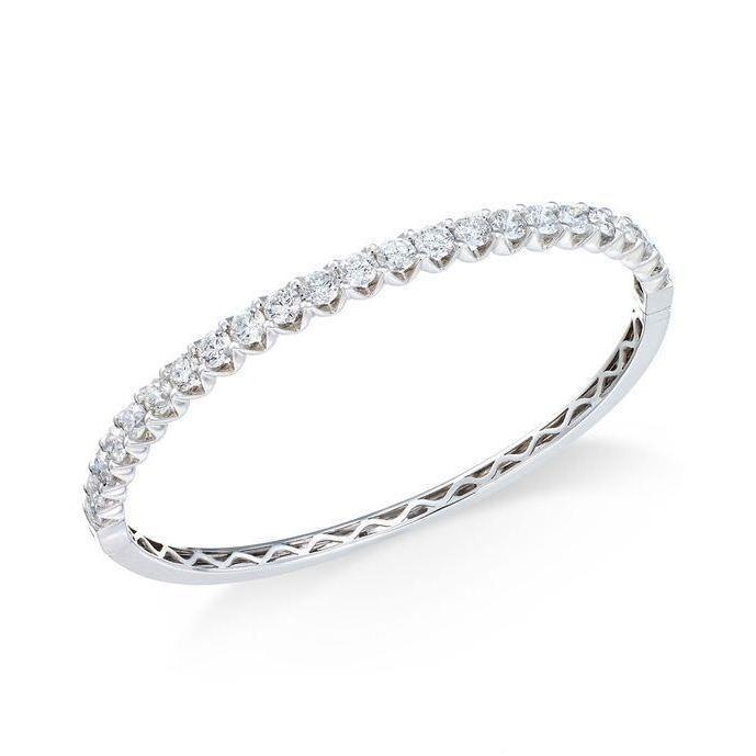 3.45 Carats Gorgeous Round Natural Diamond Bangle White Gold