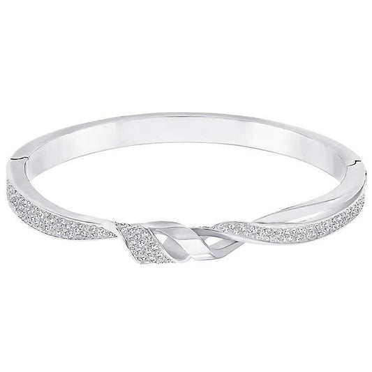 natural round diamond 4ct bracelet front view