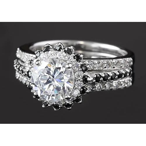 4.50 Carats Anniversary Ring Round Natural Diamond Halo