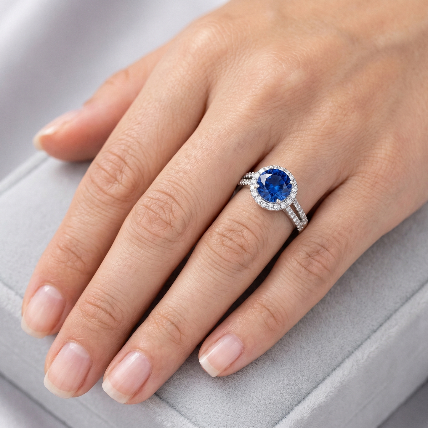 5 Ct Round Ceylon Sapphire With Natural Earth Mined DIAMOND ( NOT LAB GROWN )s Ring White Gold 14K