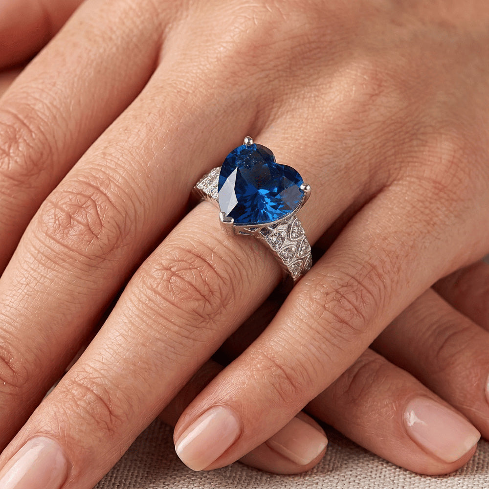 6 Ct Heart Sapphire Ladies Ring