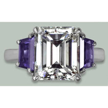 8 Cts Emerald Natural Diamond & Trapezoid Ceylon Sapphire 3 Stone Ring Gold