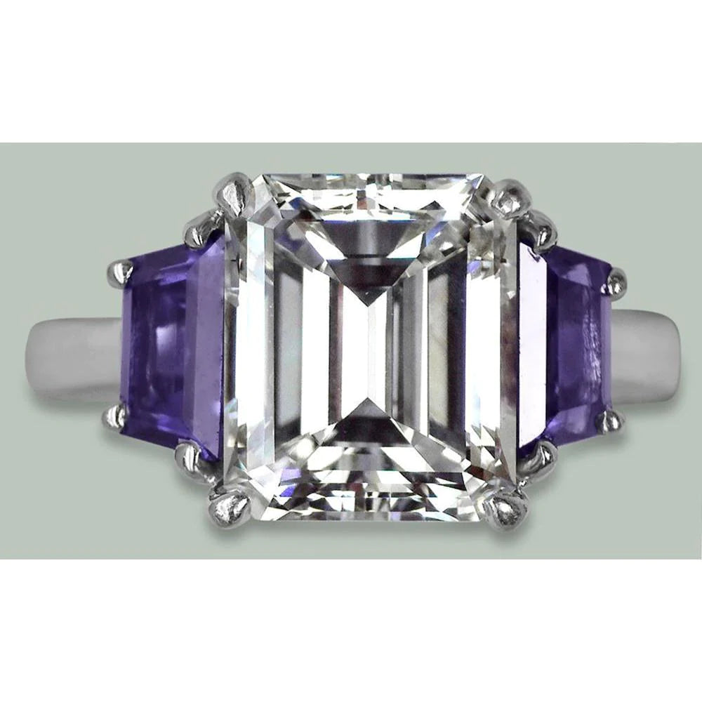 8 Cts Emerald Natural Diamond & Trapezoid Ceylon Sapphire 3 Stone Ring Gold