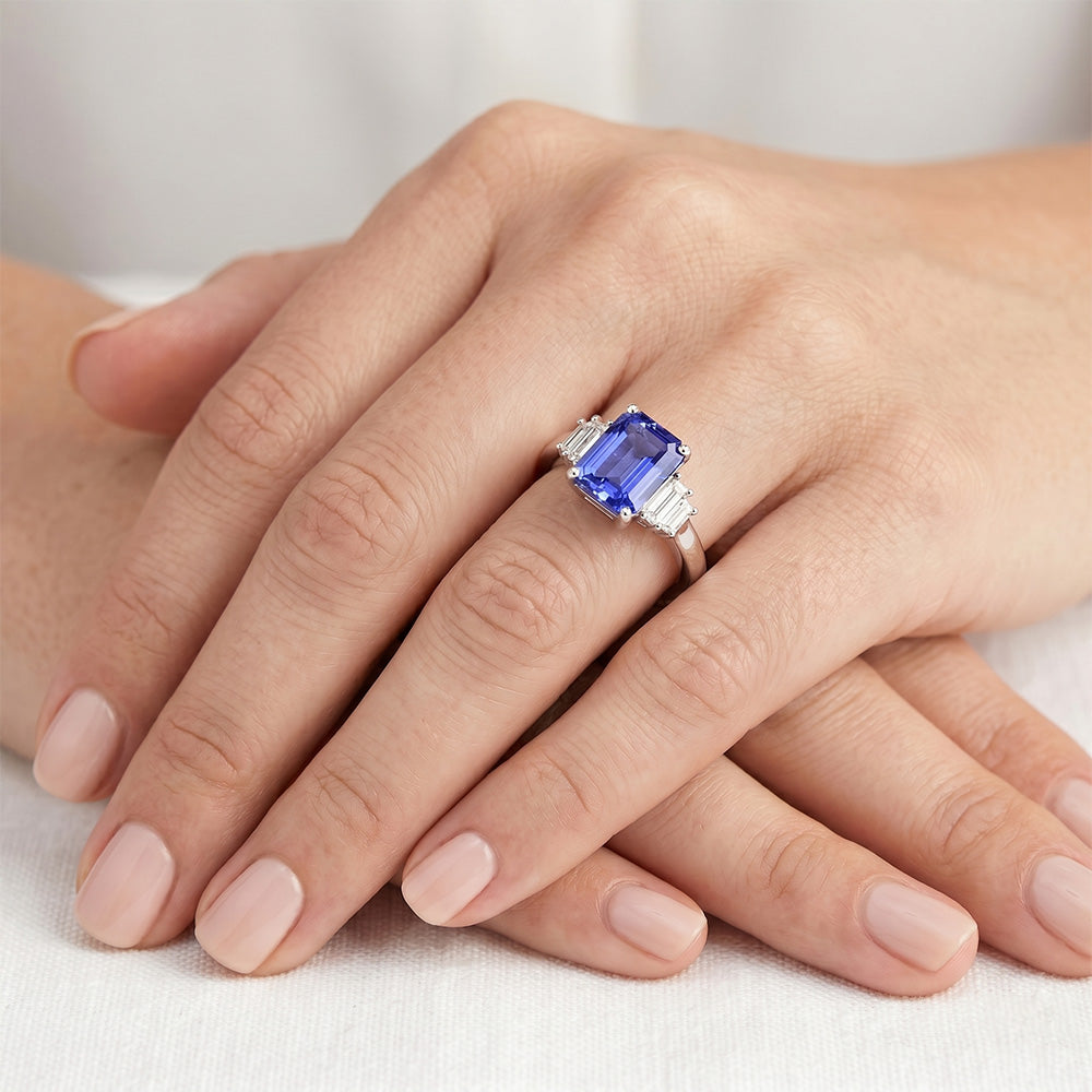 Baguette Natural Earth Mined Diamond Ring Ceylon Sapphire Jewellery 2.50 Carats 4 Prong Set