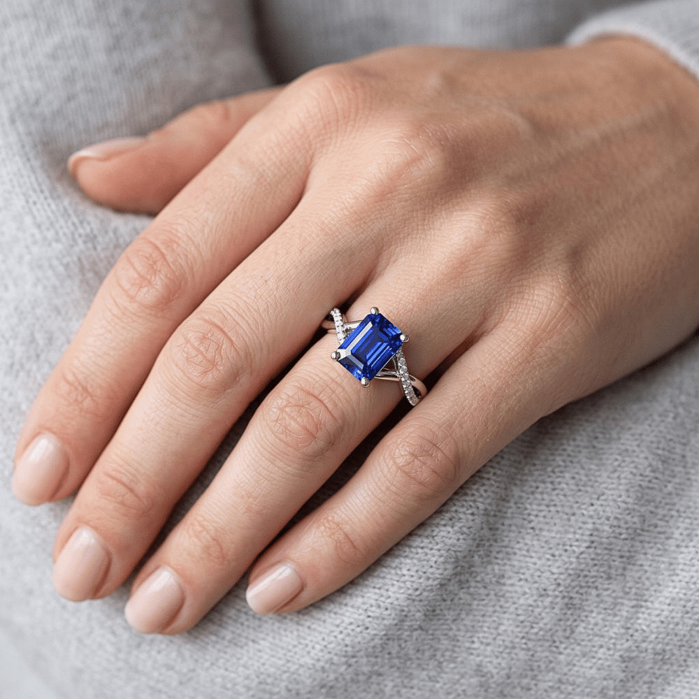 Ceylon Sapphire Gemstone Ring Emerald Twisted Style 3.50 Carats