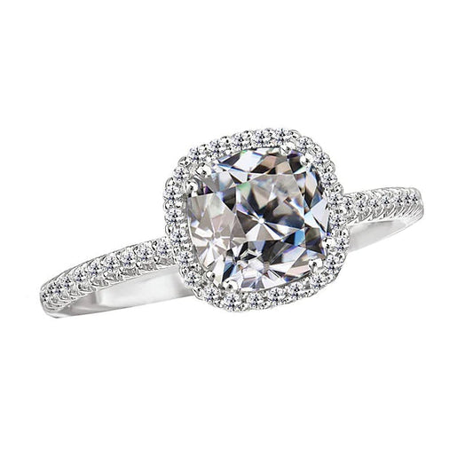 natural round diamond 8ct ring front view