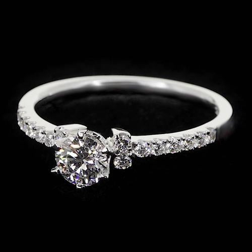 Genuine 1.50 Carats Round Engagement Ring