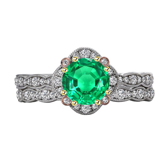 Fine Emerald Round Cut Precious Stone Ring in 14K – main view