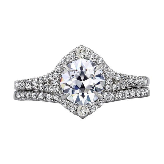 natural round diamond 6ct ring front view