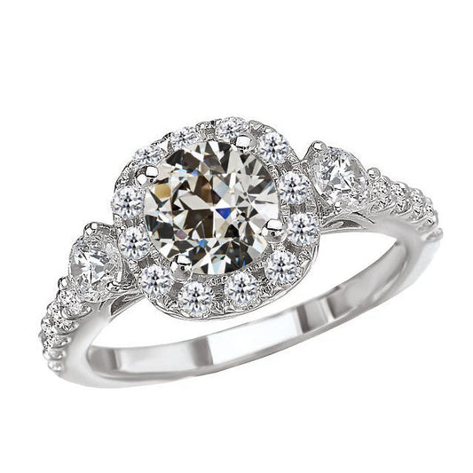 Authentic Diamond Anniversary Ring – main view