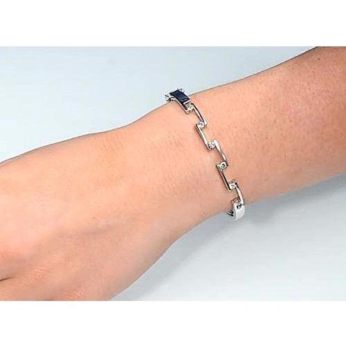 natural round diamond 1.80ct bracelet close up detail