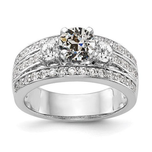 natural round diamond 5ct ring front view