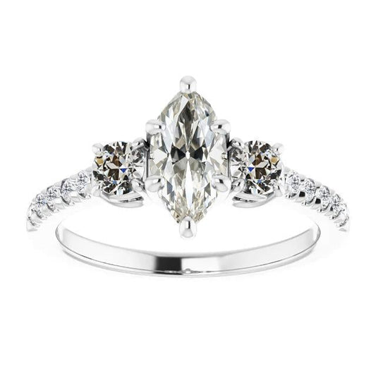 natural round diamond 5ct ring front view