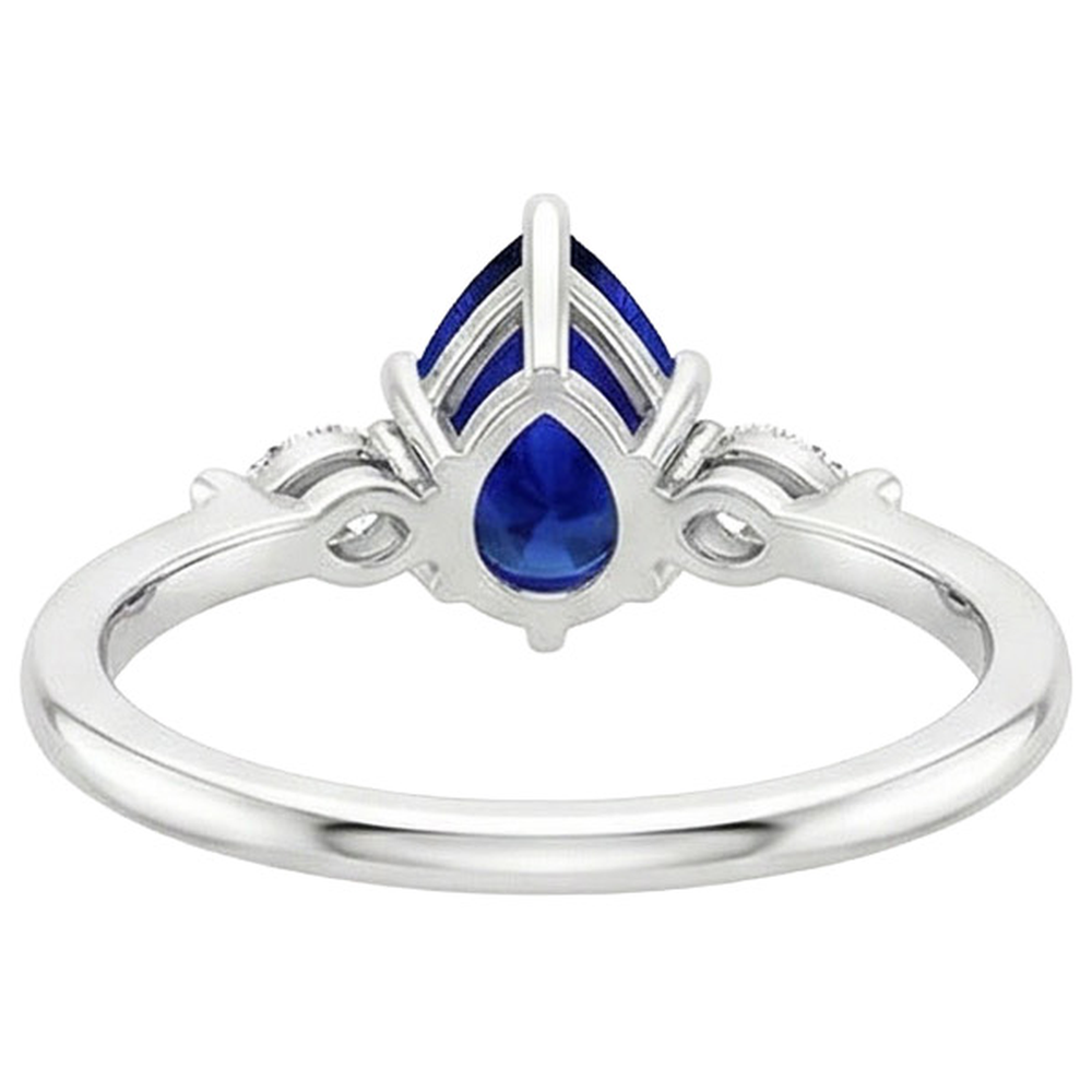 natural pear sapphire 3ct ring top view