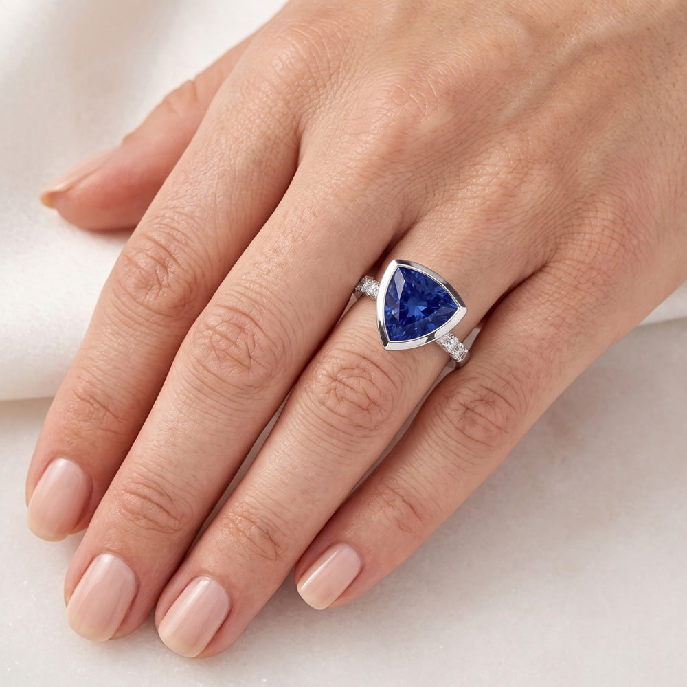 Natural Earth Mined Diamond Gemstone Jewellery 2 Carat Trillion Bezel Set Blue Sapphire Ring