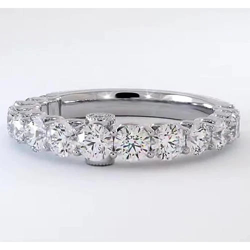 Natural Round Comfort Fit Graduated Diamond Band 1.75 Carats 2