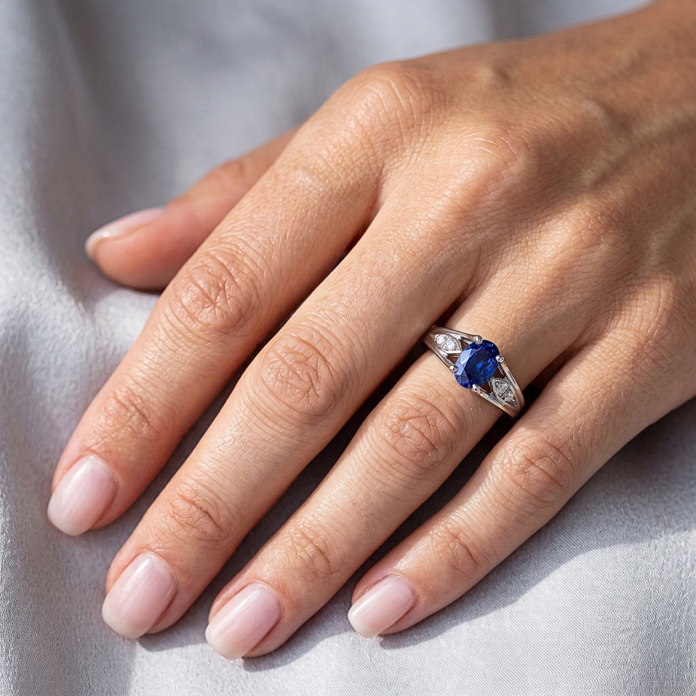 Natural Sapphire Ring 1.50ct - White Gold 14K