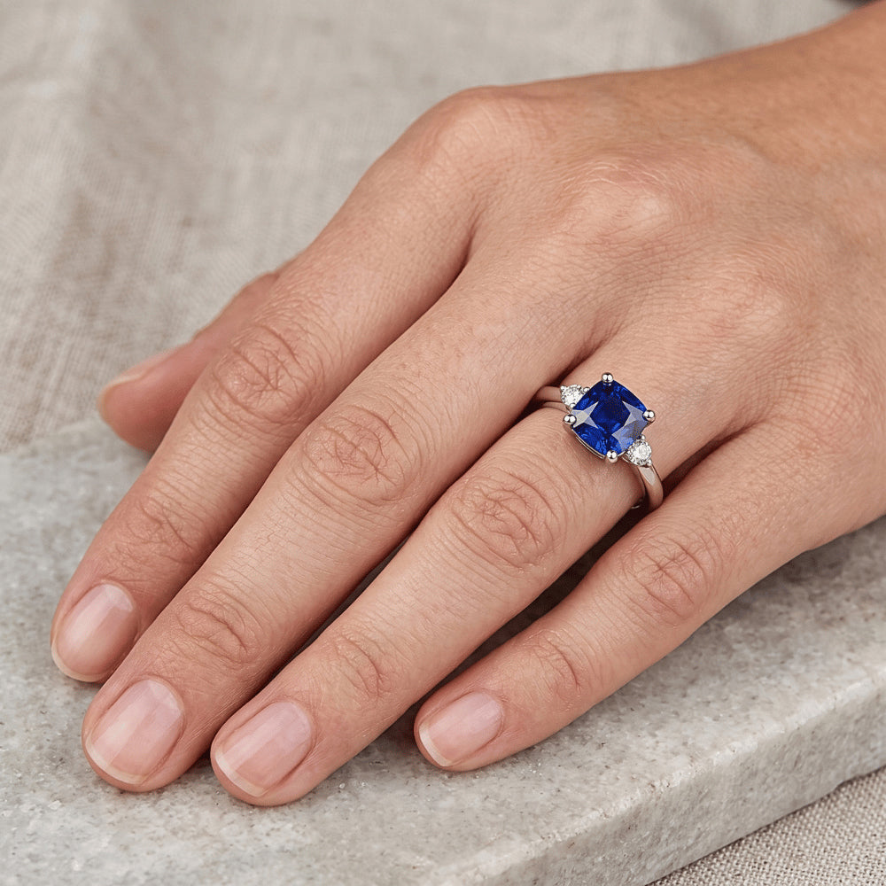 Natural Sapphire Ring 2.75ct - White Gold 14K