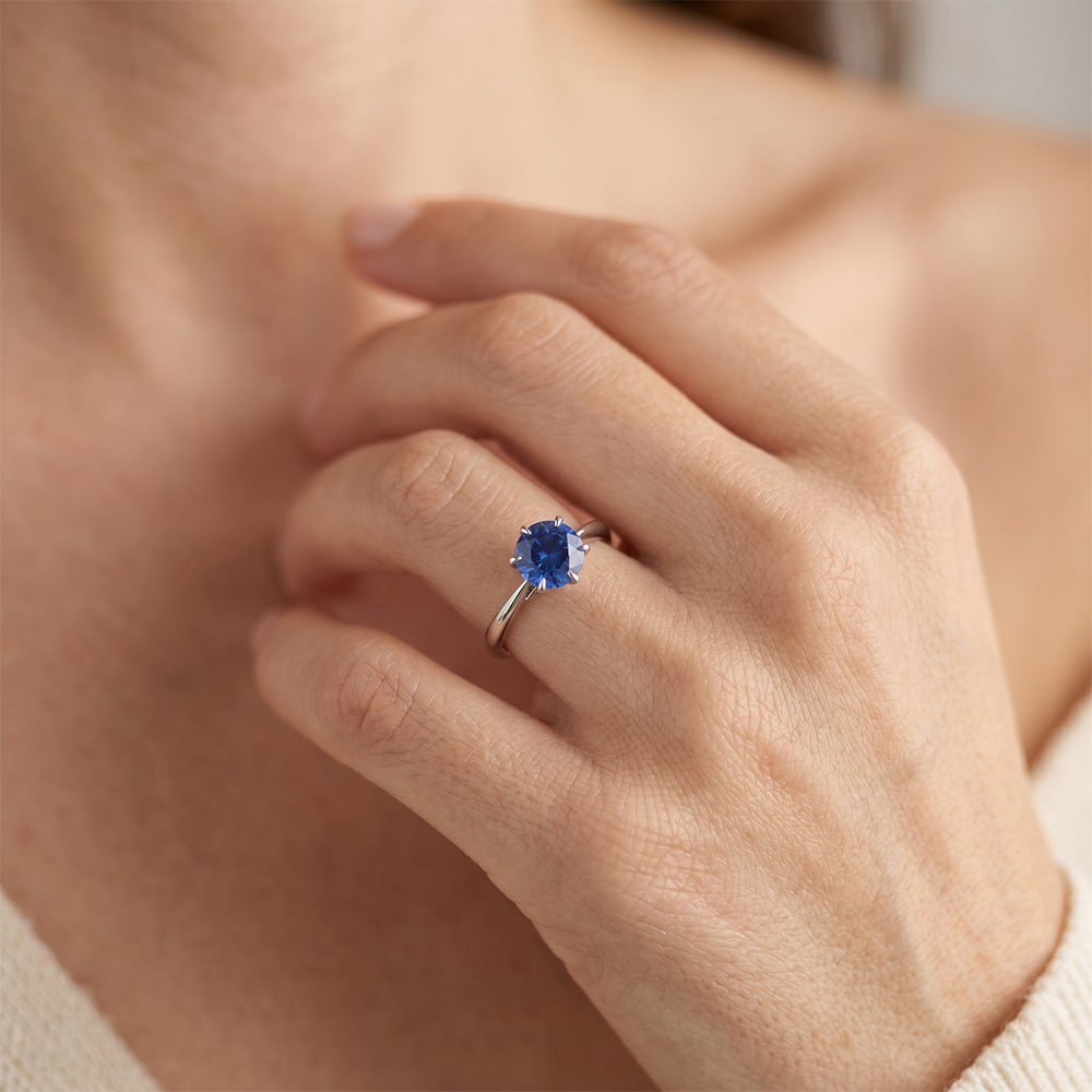 Natural Sapphire Ring 2ct - White Gold 14K