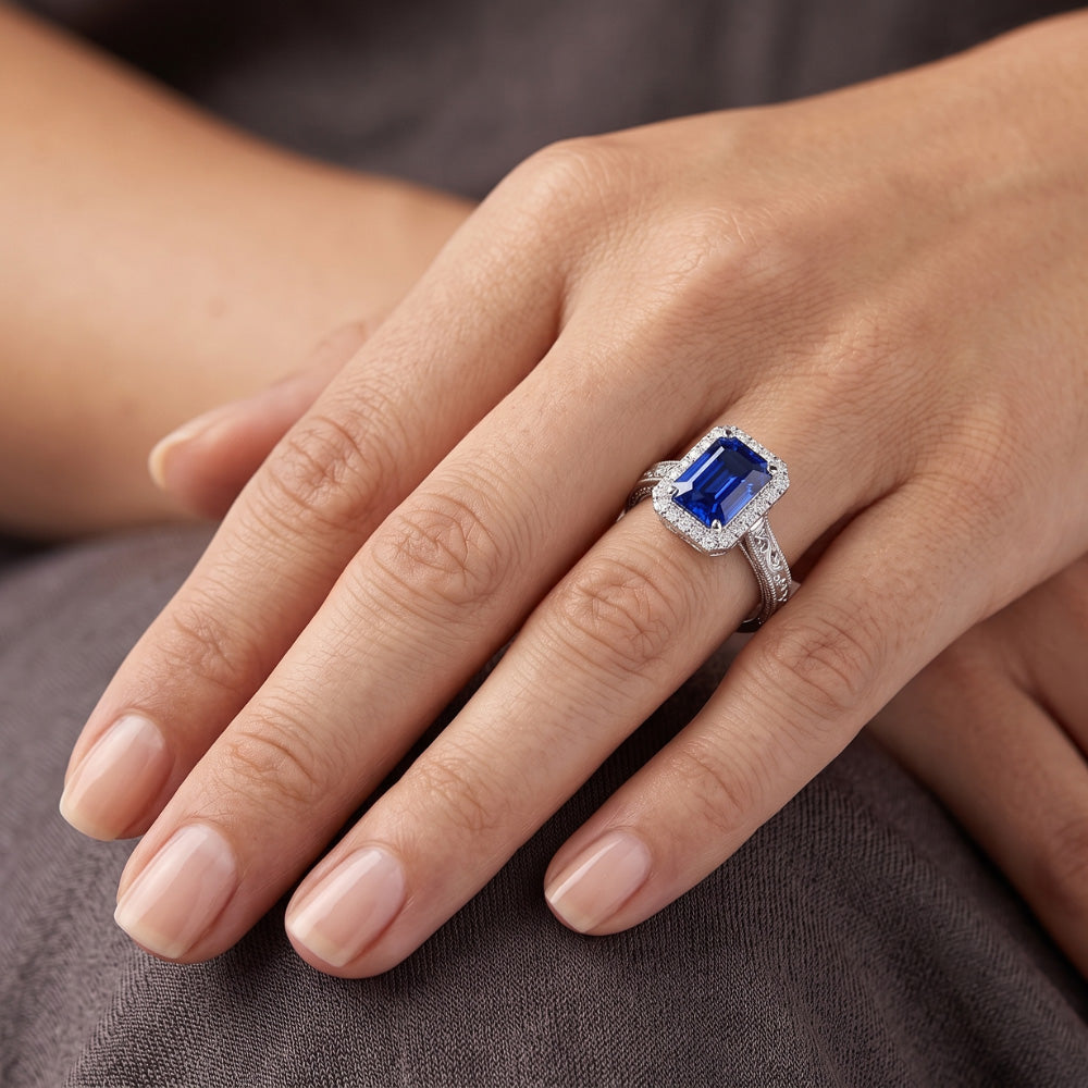 Natural Sapphire Ring 2ct - White Gold 14K