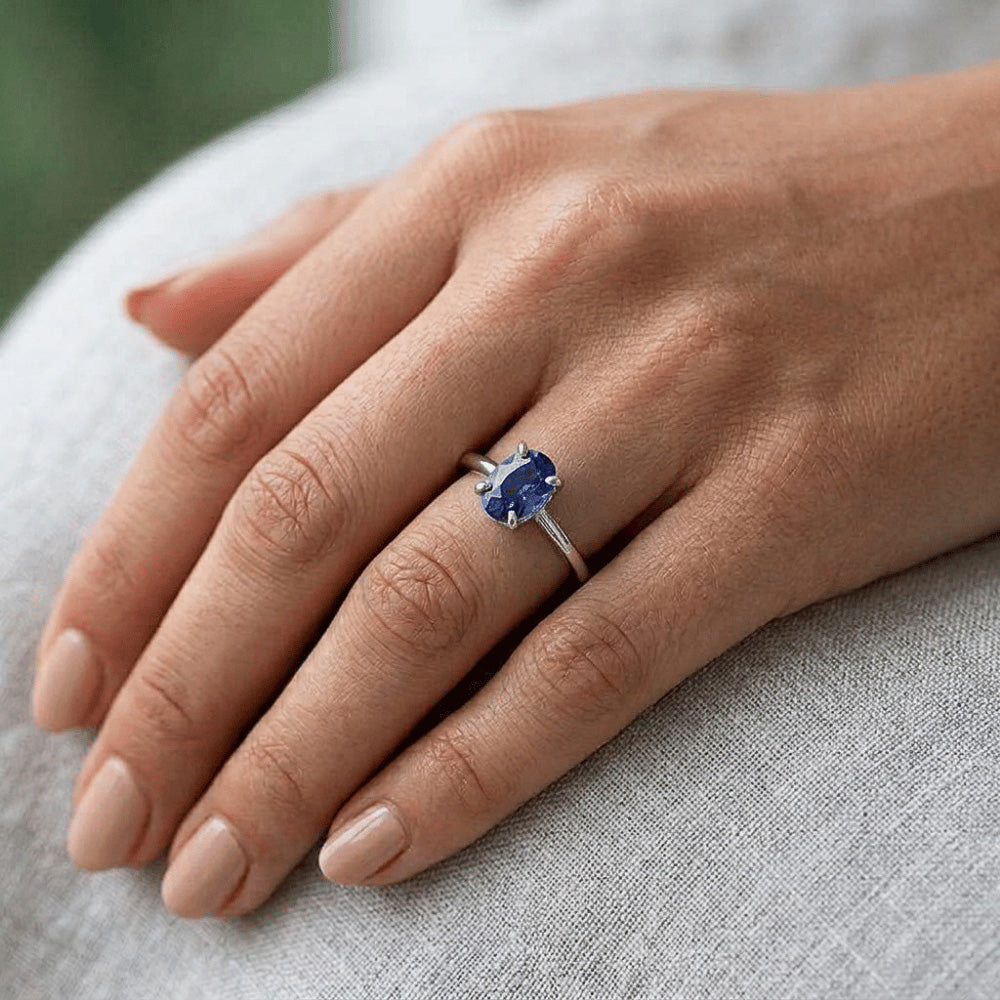 Natural Sapphire Ring 2ct - White Gold 14K