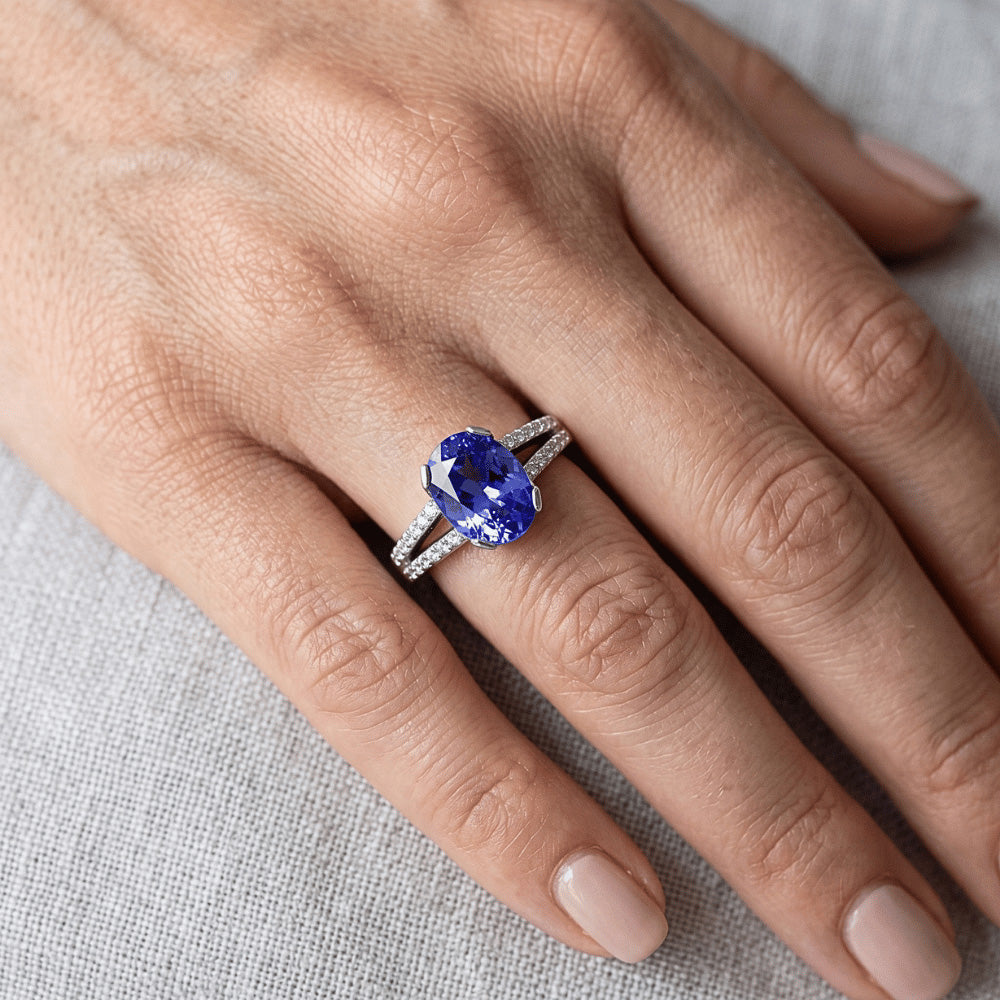 Natural Sapphire Ring 3.75ct - White Gold 14K
