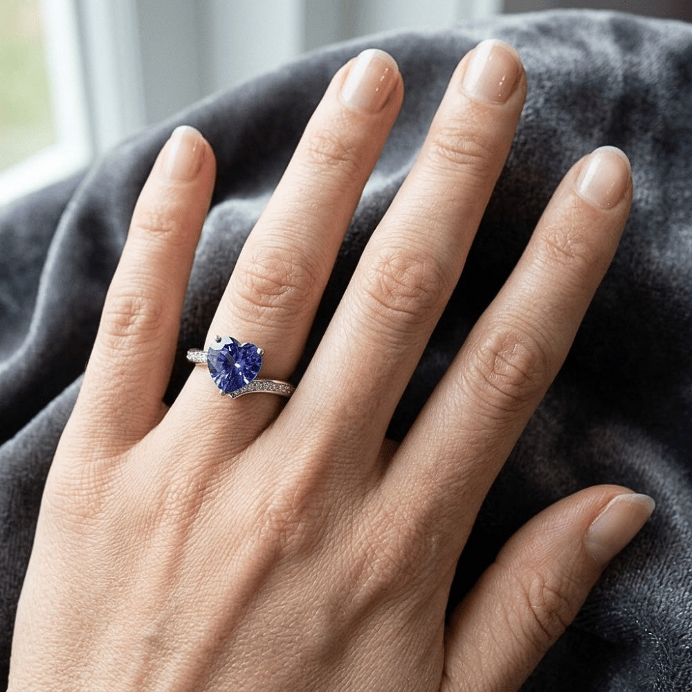 Natural Sapphire Ring 4.50ct - White Gold 14K