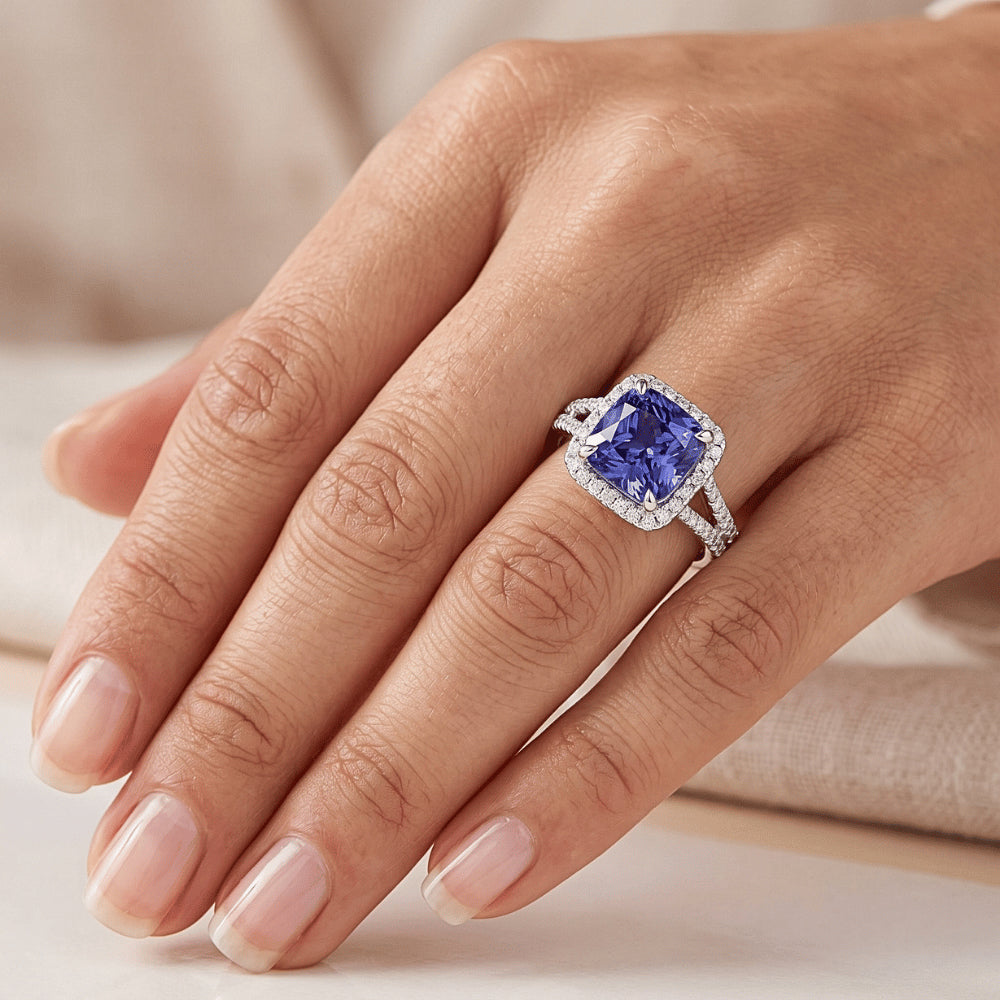 Natural Sapphire Ring 4ct - White Gold 14K