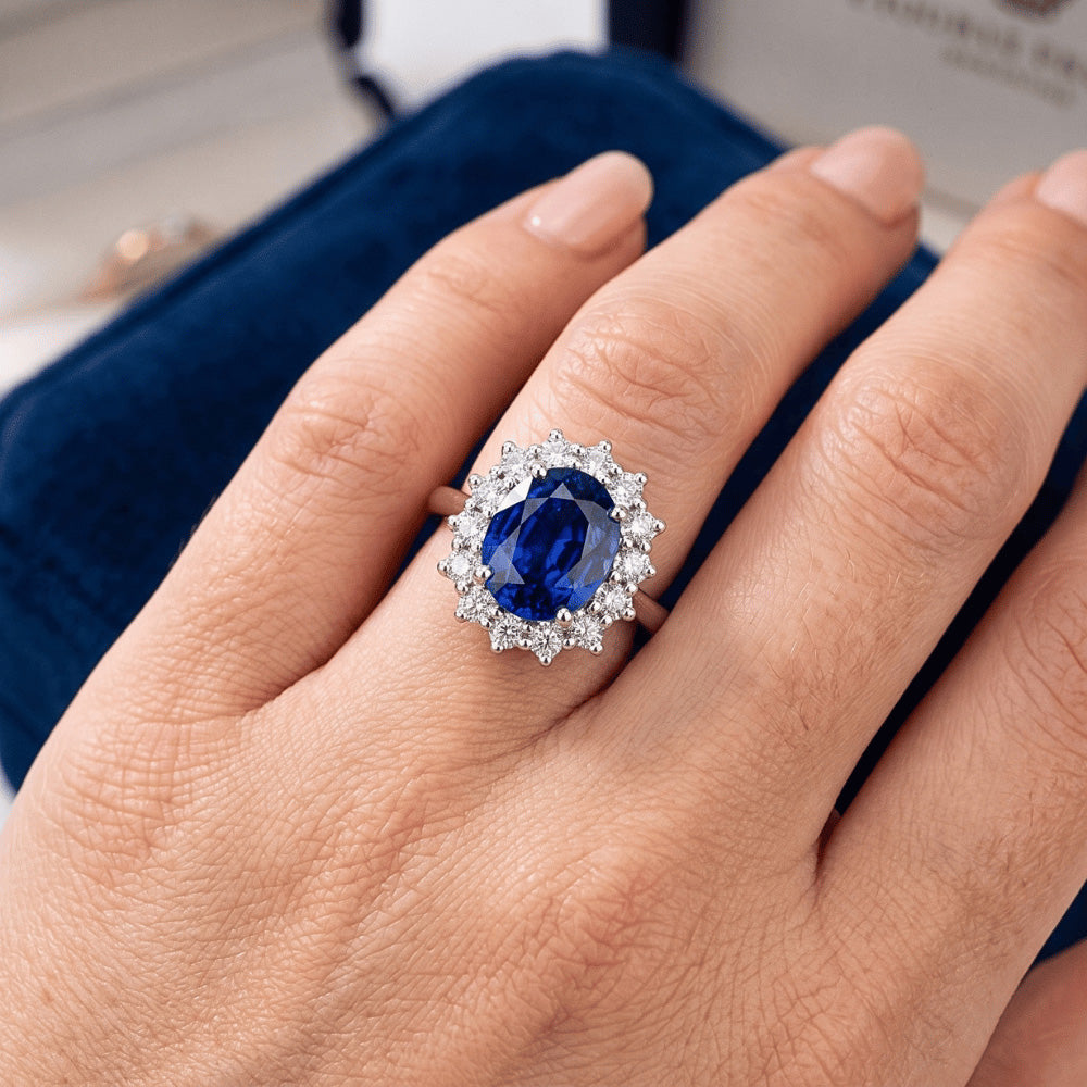 Natural Sapphire Ring 4ct - White Gold 14K