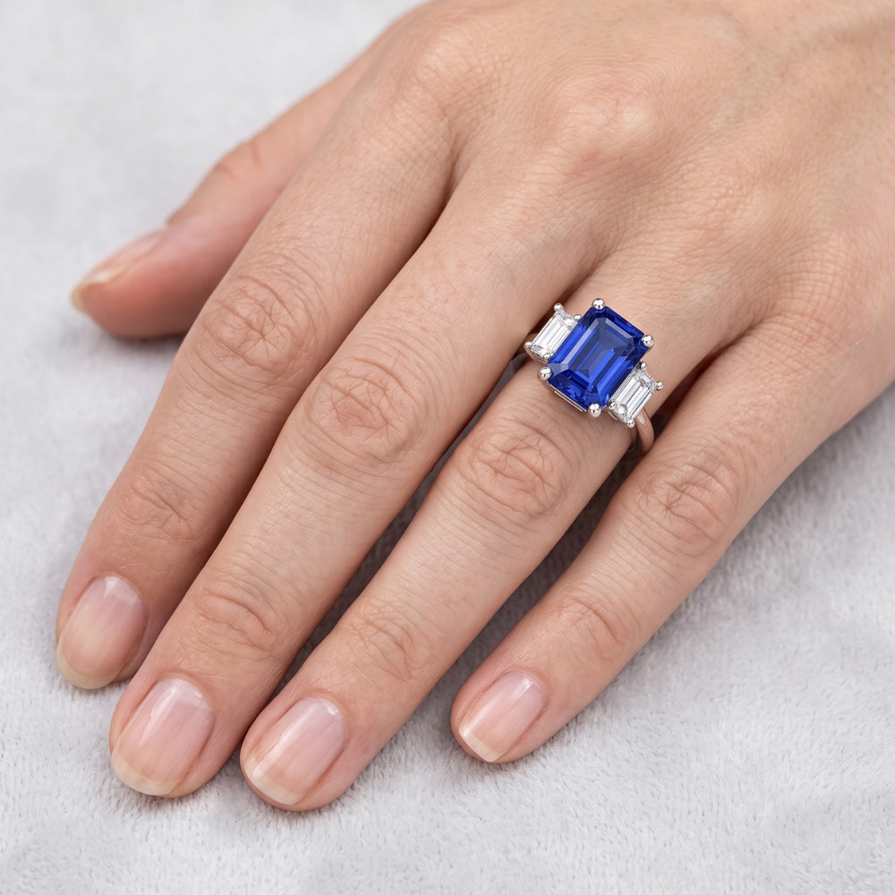 Natural Sapphire Ring 4ct - White Gold 14K