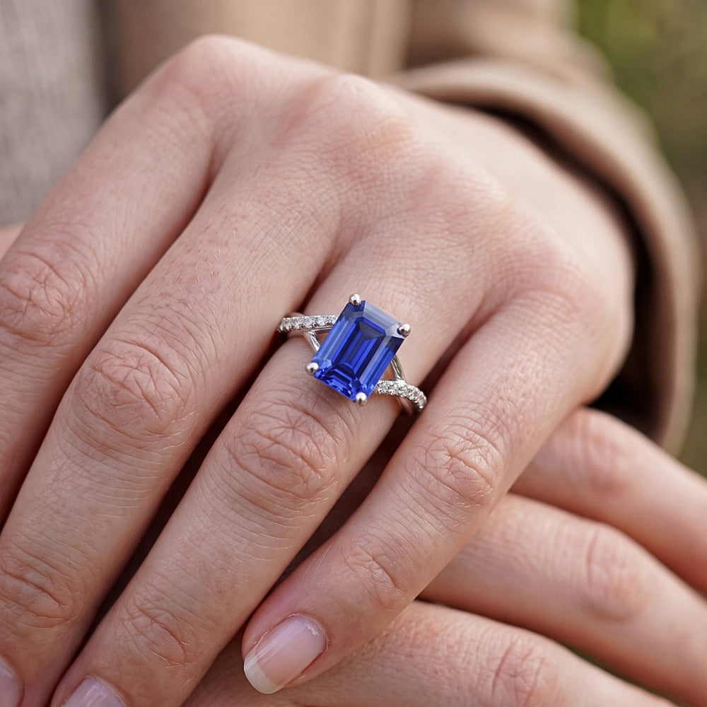 Natural Sapphire Ring 4ct - White Gold 14K