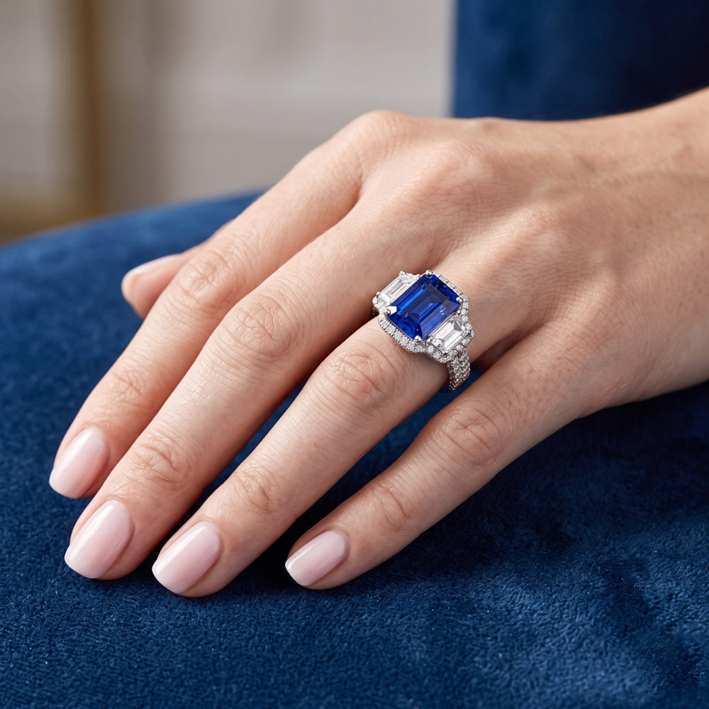Natural Sapphire Ring 6ct - White Gold 14K
