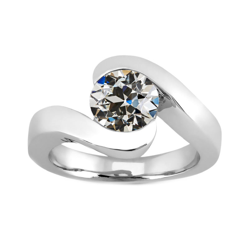 Solitaire Engagement Ring 14K White Gold with Brilliant Diamond – main view