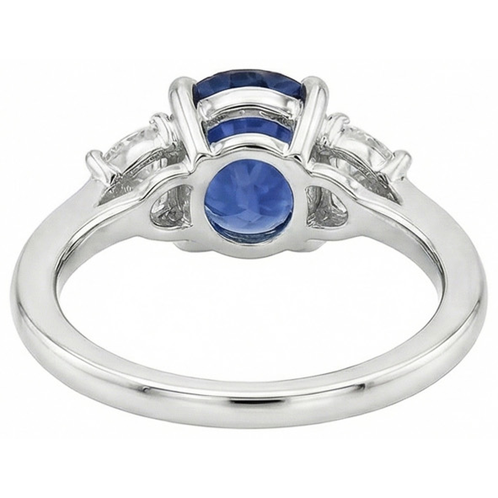 natural oval sapphire 2ct ring on white background
