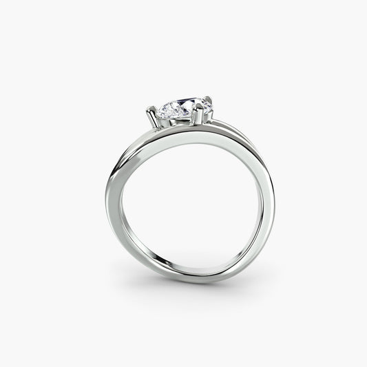 Brilliant Diamond Setting in Gold – front view