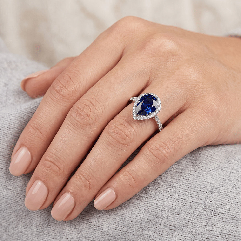Real Royal Blue Sapphire Gemstone Ring – 14 Karat White Gold 2 ct
