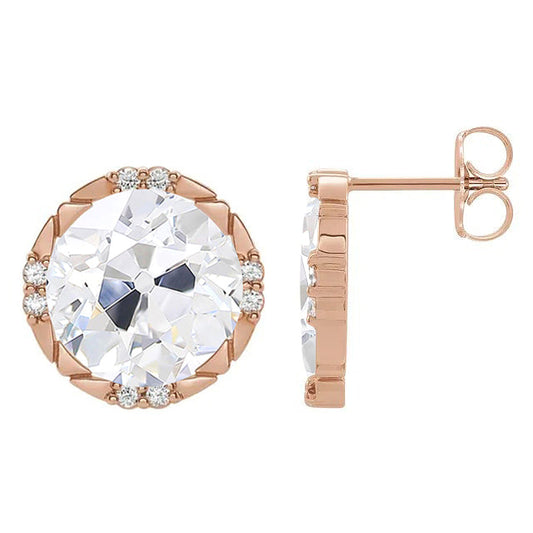 Old Mine Cut Fine Diamond ring in 14 Karat Rose Gold – front view