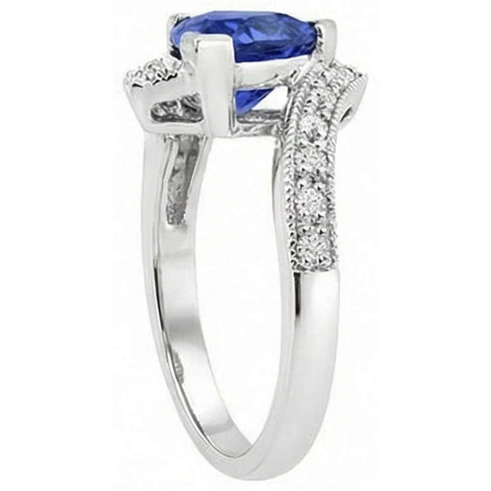 natural round sapphire 3ct ring on white background