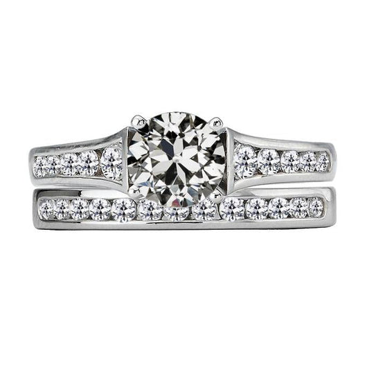 natural round diamond 6ct ring front view