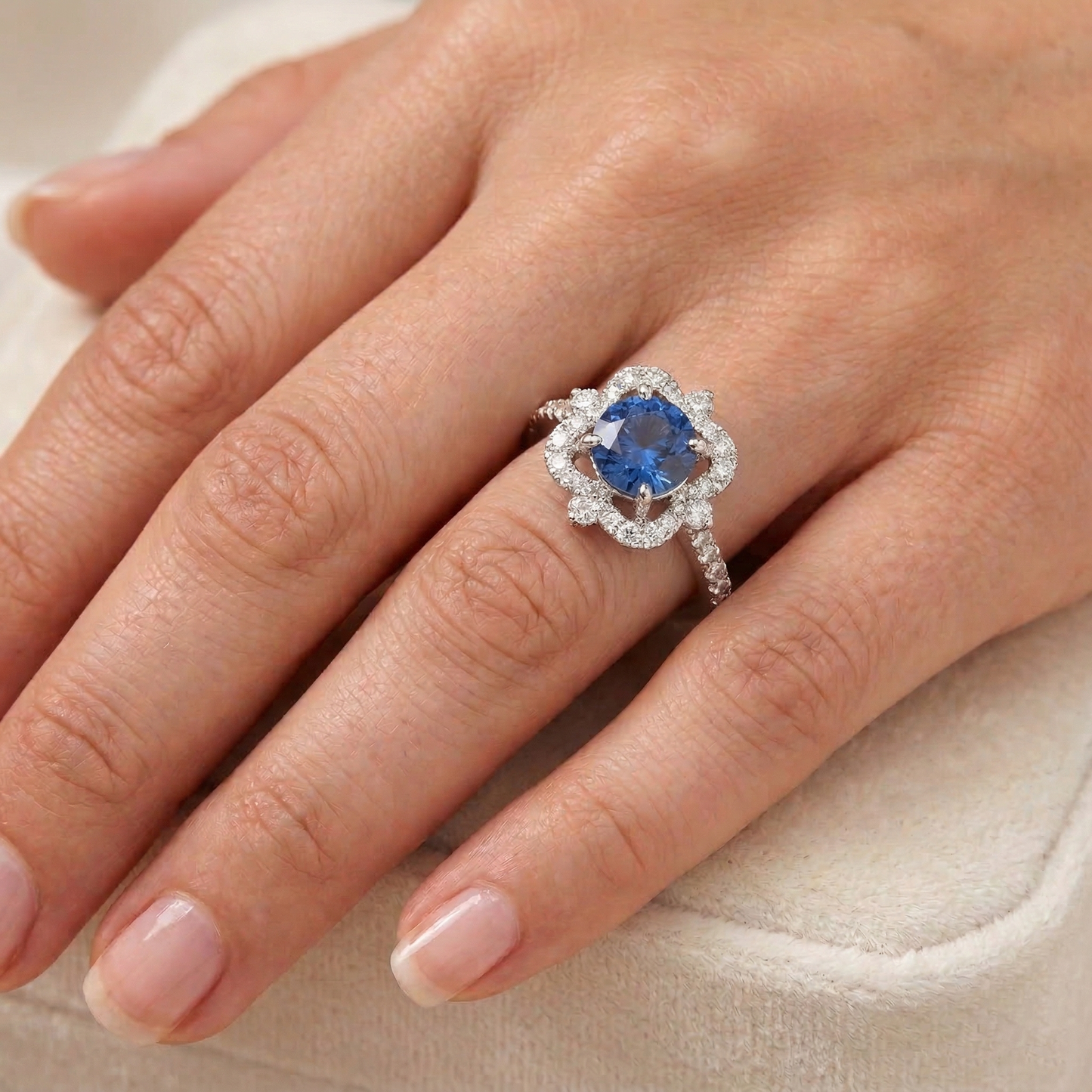 Round Cut 4.30 Ct Sri Lanka Blue Sapphire Natural Earth Mined DIAMOND ( NOT LAB GROWN )s Fancy Ring