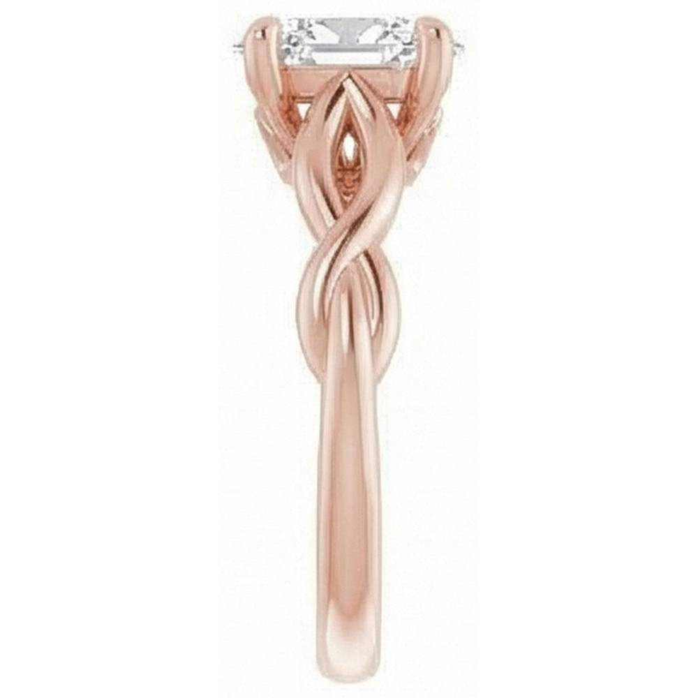 natural oval diamond 2.15ct ring on white background