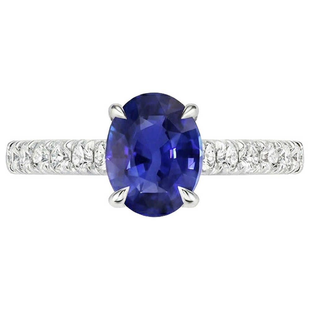 natural round sapphire 4ct ring on white background