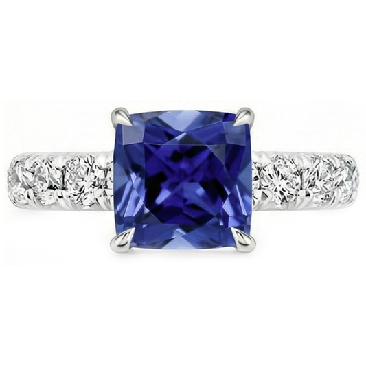 natural round sapphire 3.25ct ring close up detail