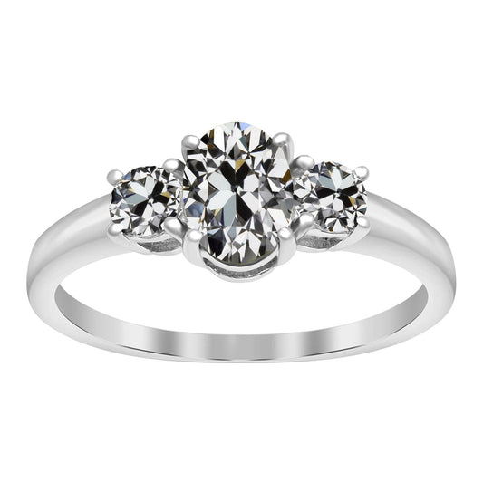 Sophisticated Fine Diamond 3-Stone Ring 3 ct – main view